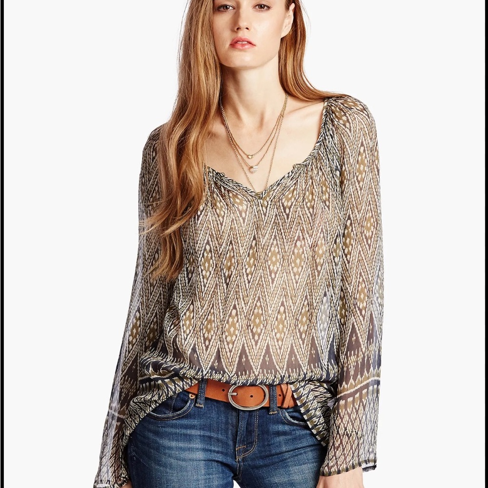 Lucky Brand Casual Summer Blouse. Long Sleeve Pleated Blouse. Under $30